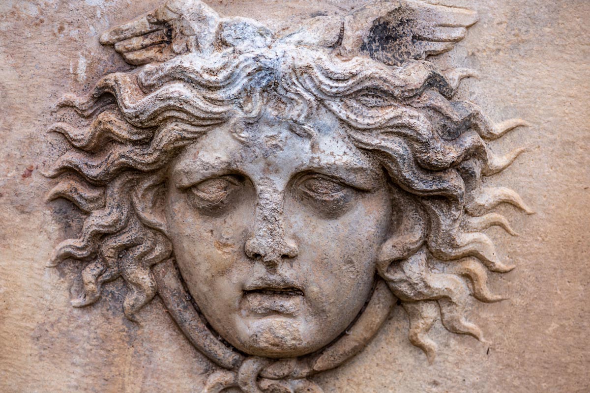 Head relief sculptures in Afrodisias Ancient City - The perfection and beauty of Aphrodisias sculptures