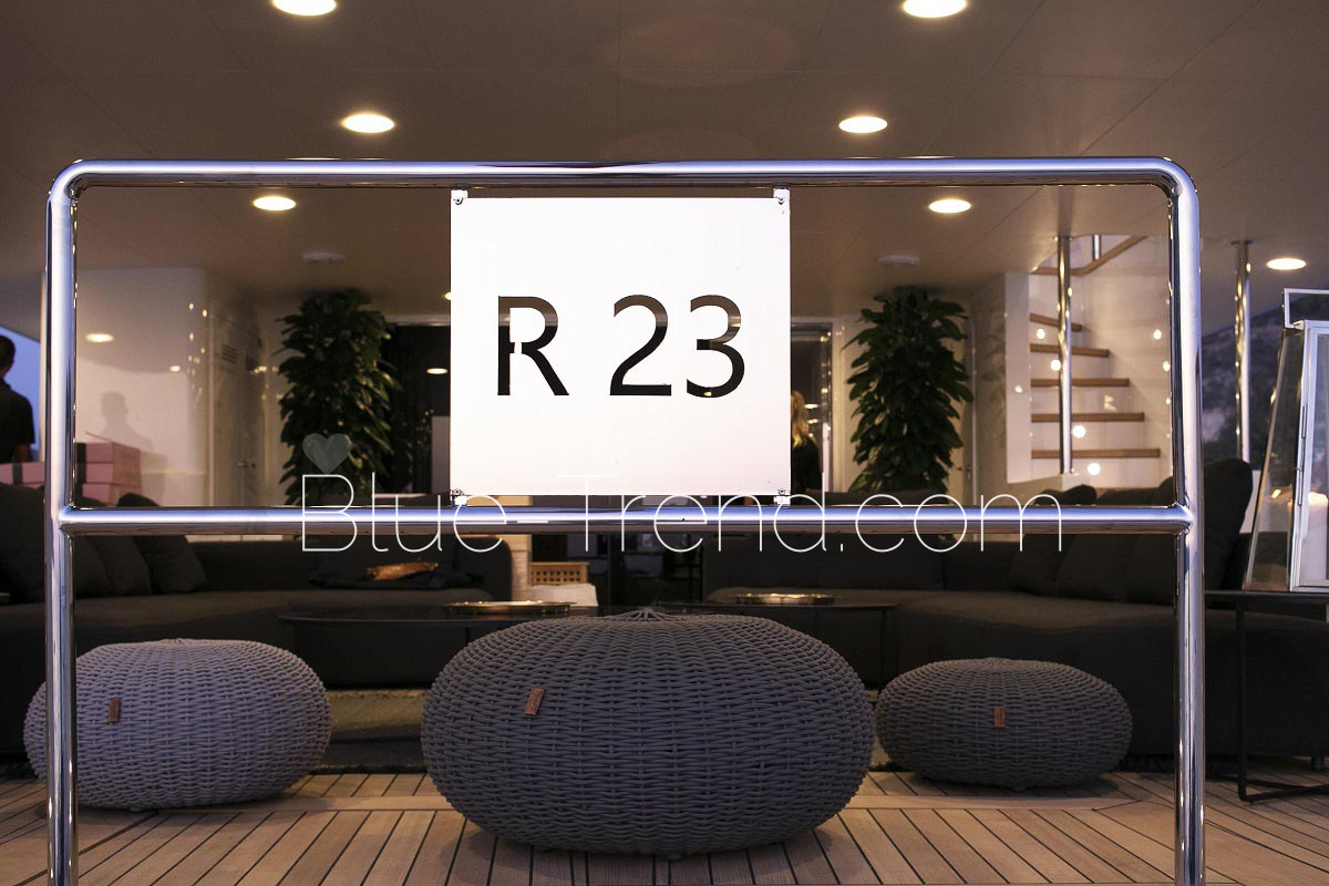 R23